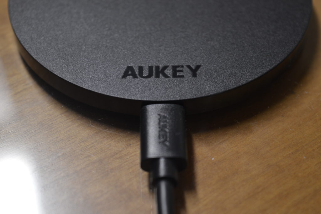 Caricatore Wireless Aukey per tutti i Dispositivi Certificati da Qi