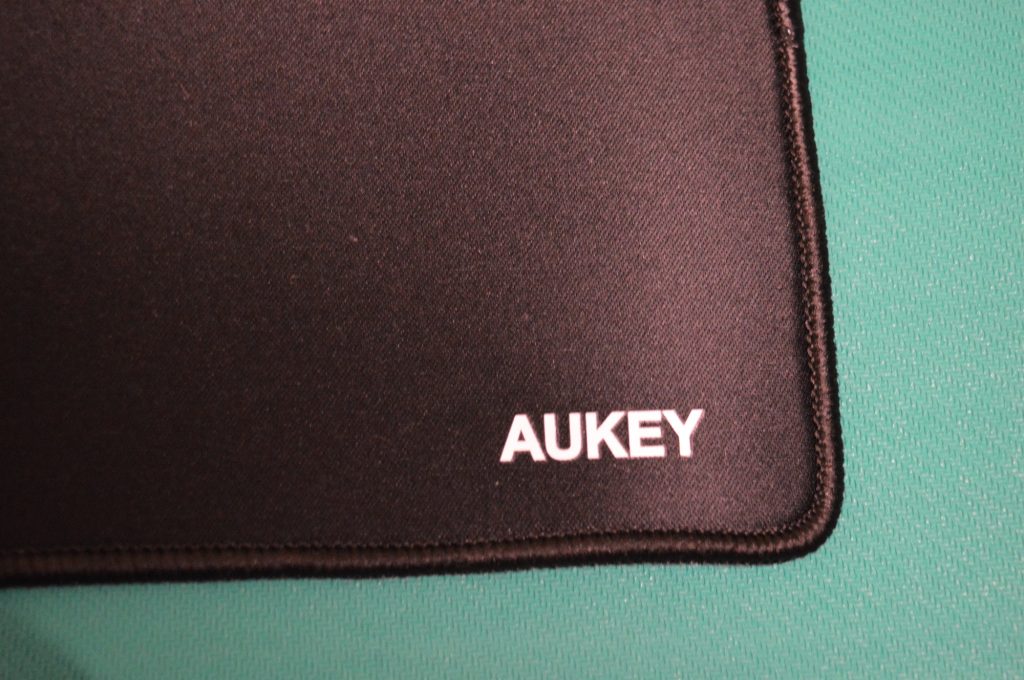 Recensione Gaming Mouse Pad XXL Aukey (KM-P3-IT-N)