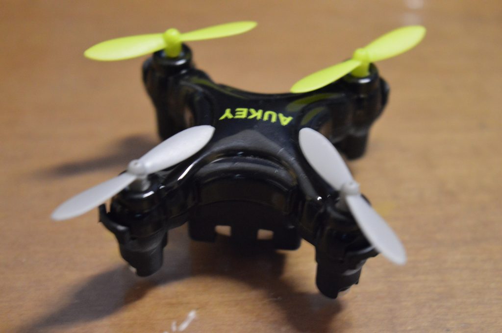 Recensione Mini Drone Quadcopter Aukey (UA-P01)